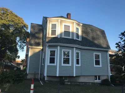 CertainTeed blue-gray shake vinyl siding on an addition in Quincy, MA - photo 5